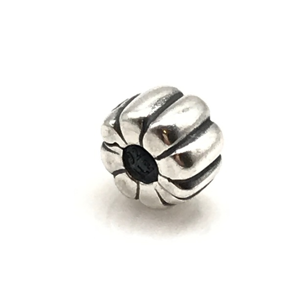 Pandora 925 Ridges Spacer Clip Charm - Picture 1 of 6